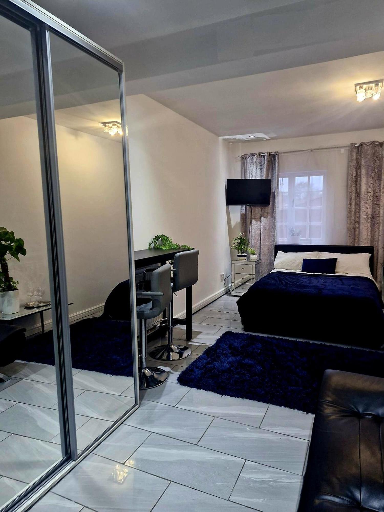 Espire Suits Клиторпс Экстерьер фото