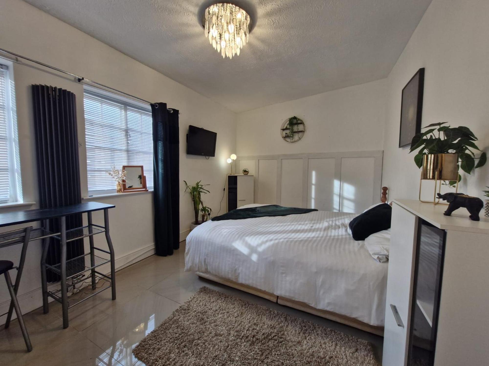 Espire Suits Клиторпс Экстерьер фото